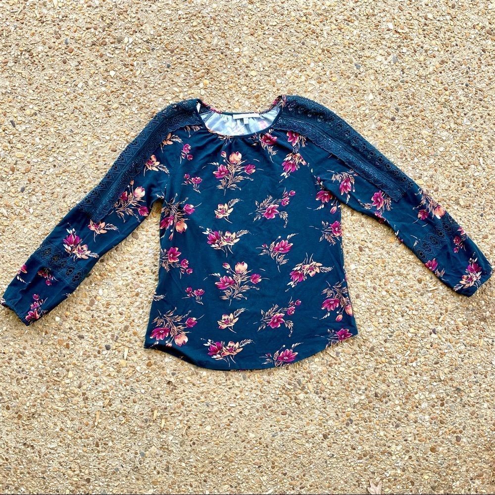 Daniel Rainn Floral Lace Blouse Size M